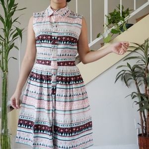 Geometric collar print dress with pockets